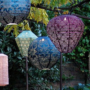 Solar Lanterns & Hanging Lights