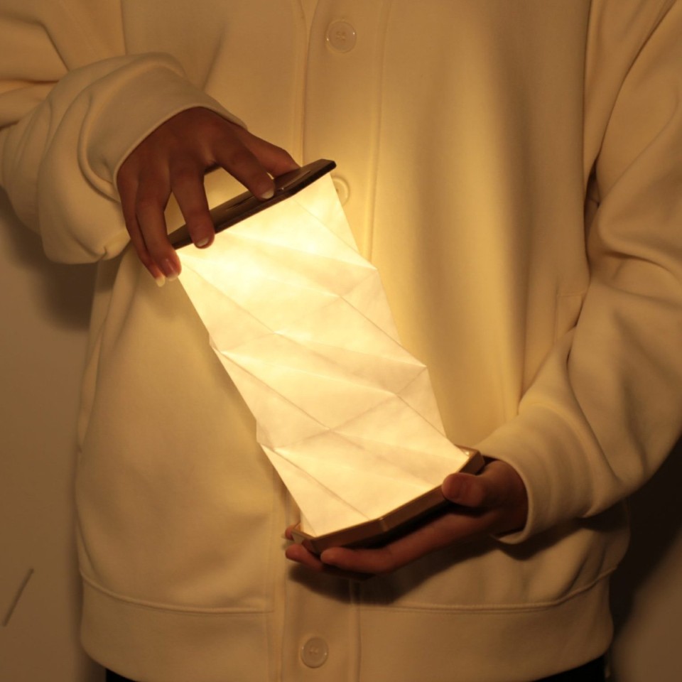  Twist Hexagon Lamp - Rechargeable Lamp by Gingko