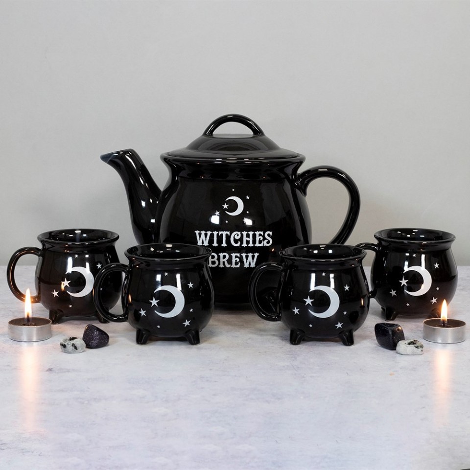 Large Teapot and 4 mugs included Witches Brew Black Cauldron Teapot & Mugs Tea Set