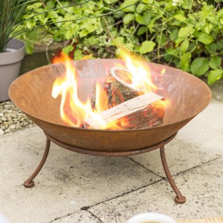 Ipata Oxidised Steel Fire Pit with Stand