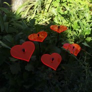 25cm Hearts Garden Stakes (5 Pack) 2 See how the edges appear to 'light up' in low light.