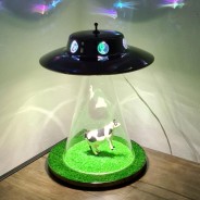 Alien Abduction Lamp with Aurora LED Effect 4 