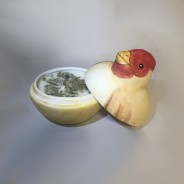 Bird 2 in 1 Soy Candle Trinket Box 3 Chicken - lemongrass and rosemary