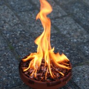 Terracotta Fire Pot and Stand - Mini Fire Pit 6 