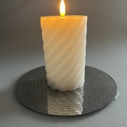 Silver Glitter Mirror Candle Plates in 20cm & 30cm 4 20cm candle plate (candle has 7.5cm diameter)
