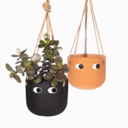 Peggy Hanging Planters in Black or Terracotta 6 