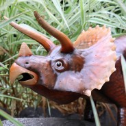 The Prehistoric Garden - Huge Metal Dinosaurs 5 Triceratops