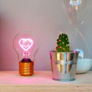 Cordless Pink Heart Lightbulb - USB Rechargeable by SUCK UK 2 