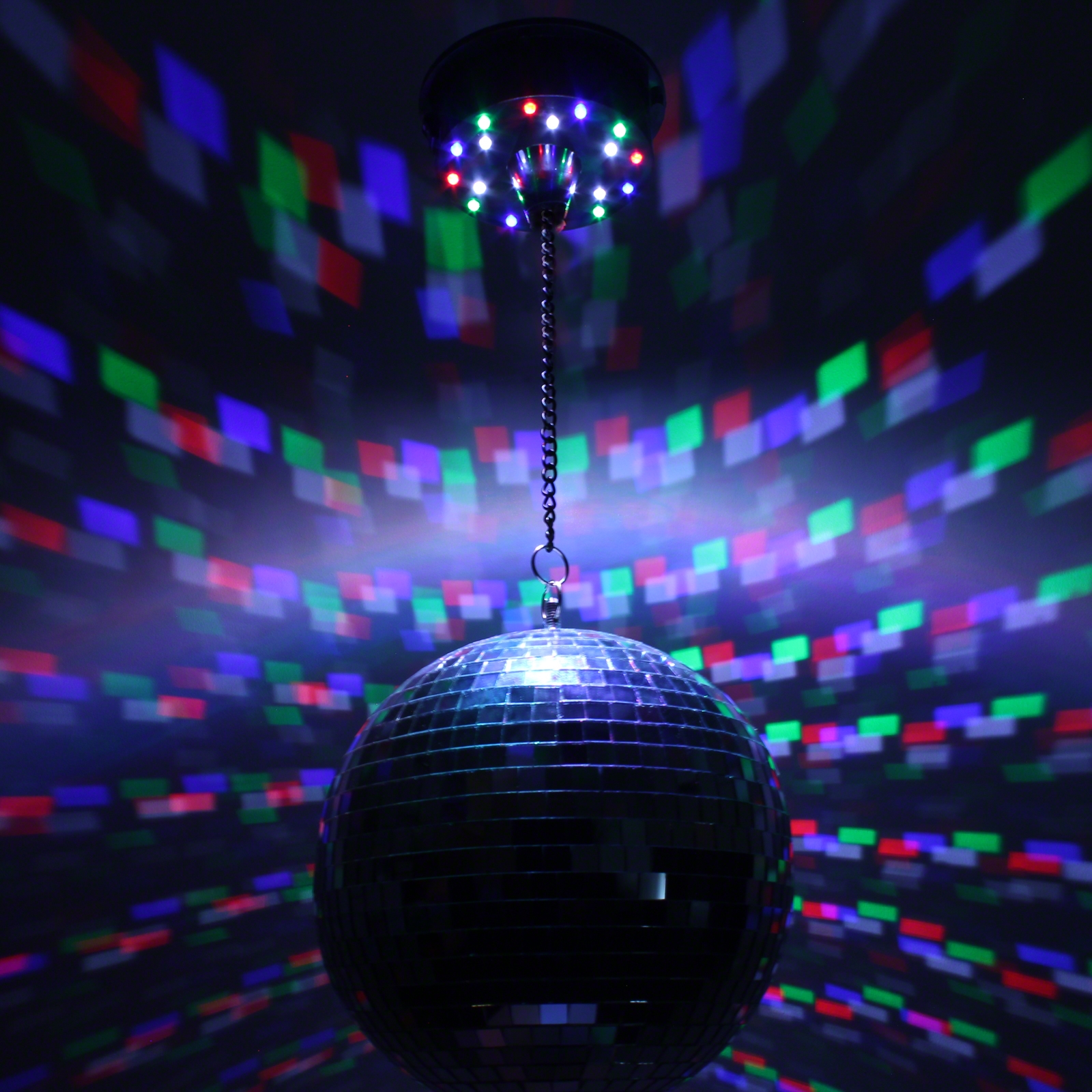 Click to view product details and reviews for Led Mirror Ball Pendant 18088.