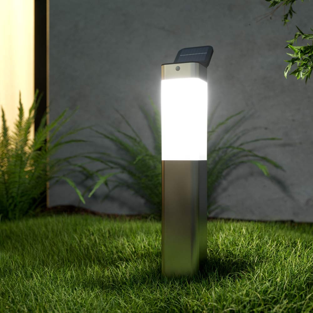 Click to view product details and reviews for Solar Kodiak Pir Post Light.